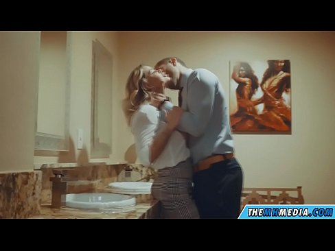 ❤️ Kad te prsata plavuša zavede u javnom toaletu ☑ Seks video na bs.vegasservice.ru ❌️❤